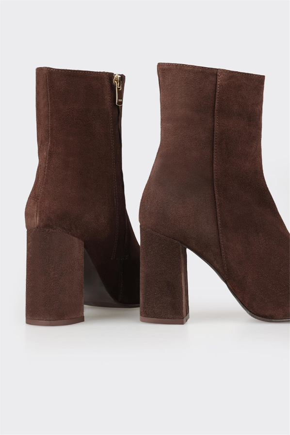 Kahve deri kadın bot, klasik stil için - Elle Shoes
