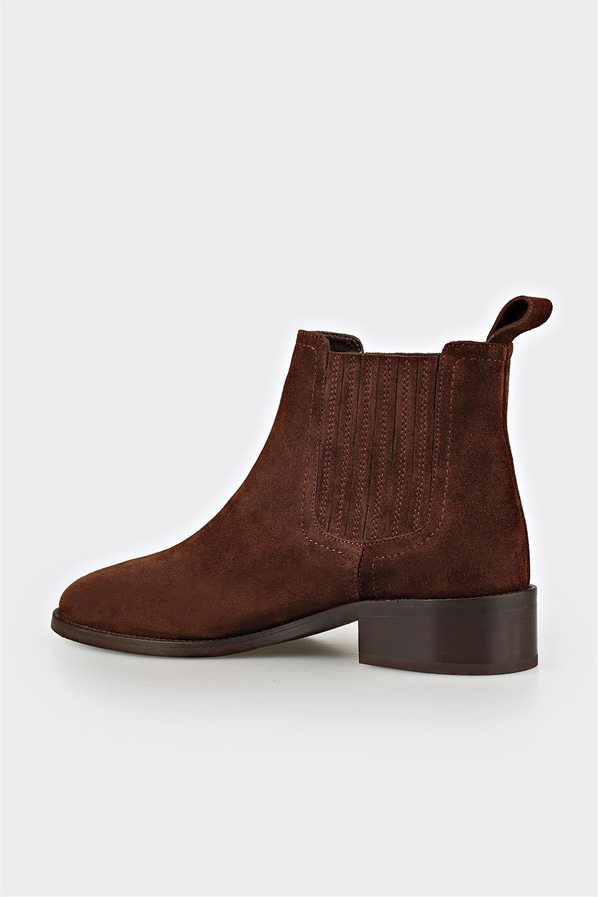 Kahve deri simli kadın klasik bot, ofis stili için - Elle Shoes