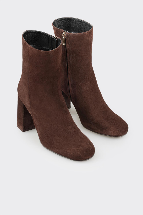 Kahve deri kadın bot, klasik stil için - Elle Shoes
