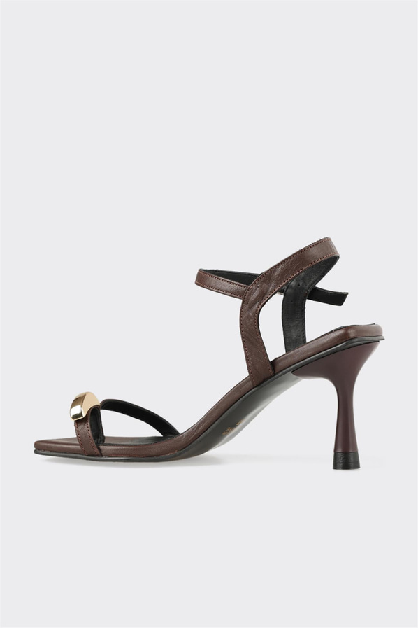 Kahve deri topuklu kadın sandalet - Elle Shoes