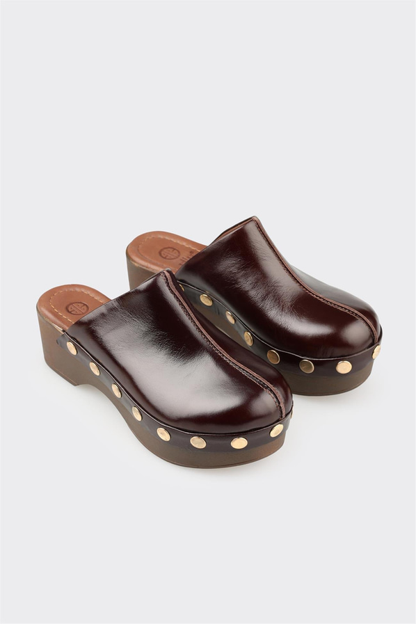 Kahve Deri Kadın Terlik