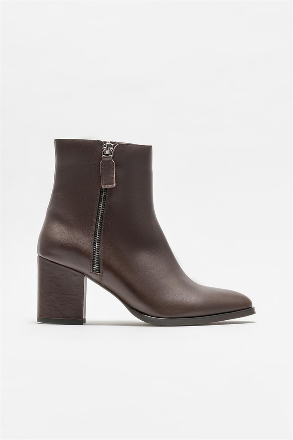 Kahve deri topuklu kadın bot - Elle Shoes