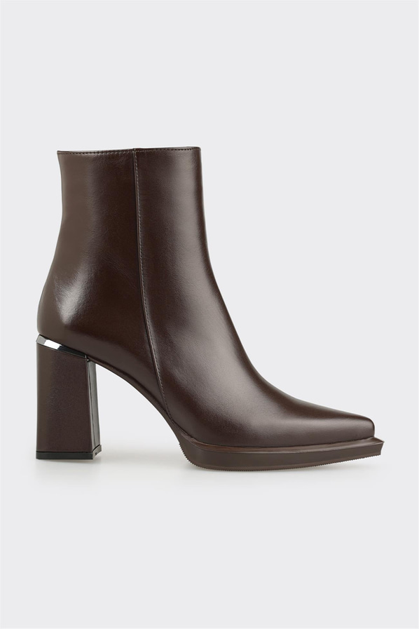 Kahve deri topuklu kadın bot, ofis stili için - Elle Shoes