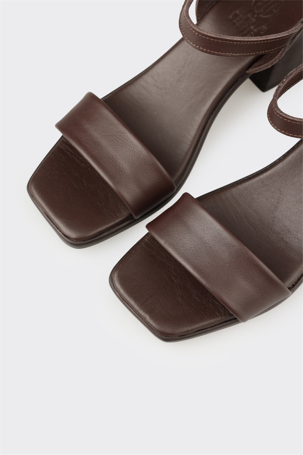 Kahve deri topuklu kadın sandalet - Elle Shoes