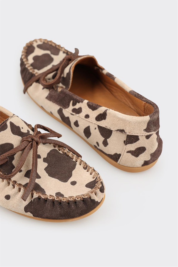 Kahve Hayvan Desenli Deri Kadın Günlük Bot