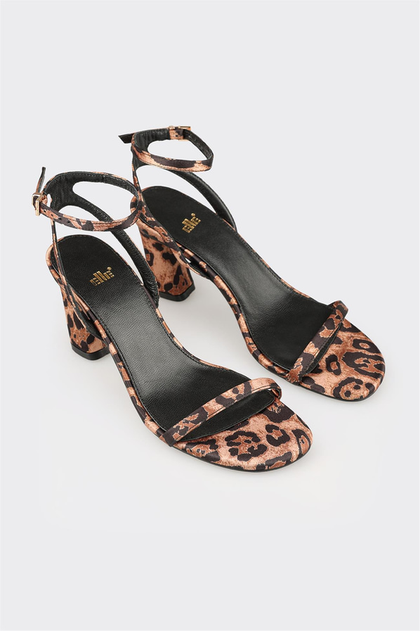 Kahve Hayvan Desenli Kadın Günlük Sandalet