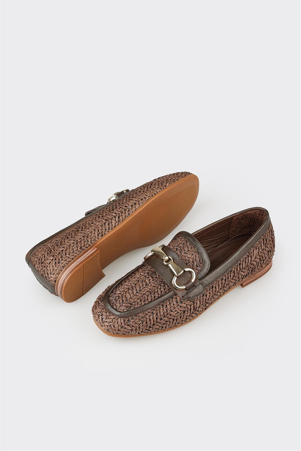 Kahve deri örgü dokulu kadın loafer, günlük kullanım için - Elle Shoes