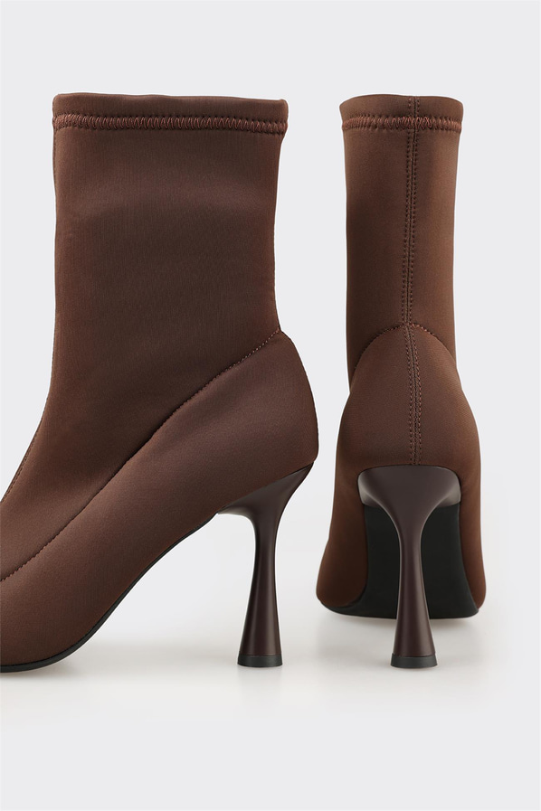 Kahve örgü dokulu kadın bot, ofis stili için - Elle Shoes