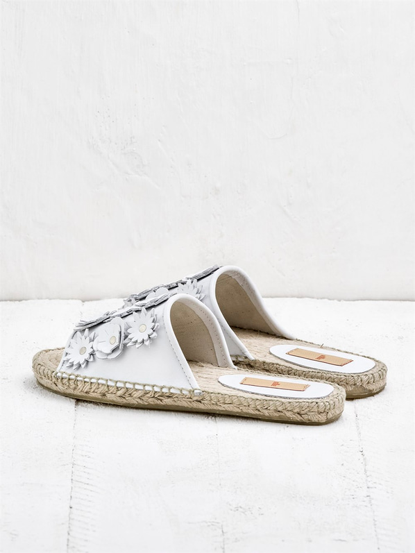 Beyaz kadın terlik - Elle Shoes