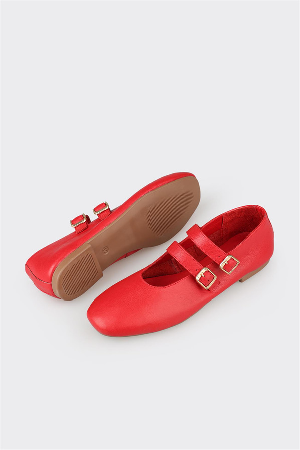 Kırmızı deri kadın babet, günlük kullanım için - Elle Shoes