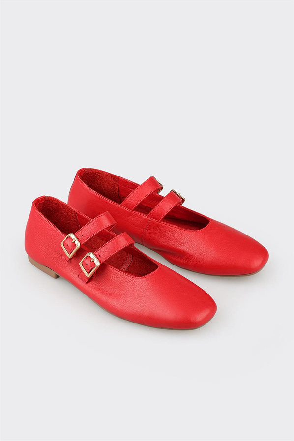 Kırmızı deri kadın babet, günlük kullanım için - Elle Shoes