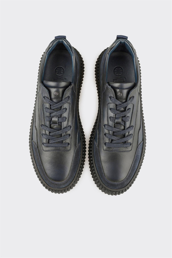 Lacivert deri erkek günlük ayakkabı, rahat kullanım için - Elle Shoes