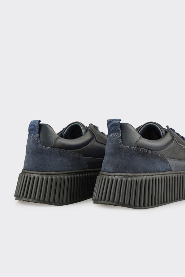 Lacivert deri erkek günlük ayakkabı, rahat kullanım için - Elle Shoes