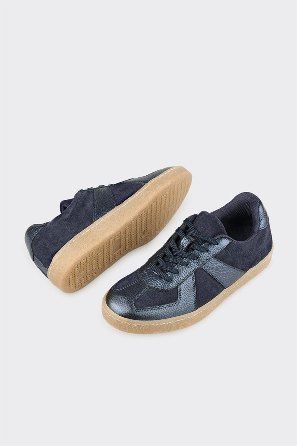 Lacivert Deri Kadın Spor Ayakkabı