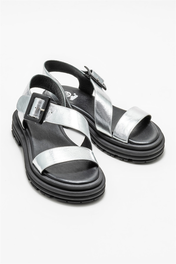 Lame deri kadın sandalet - Elle Shoes