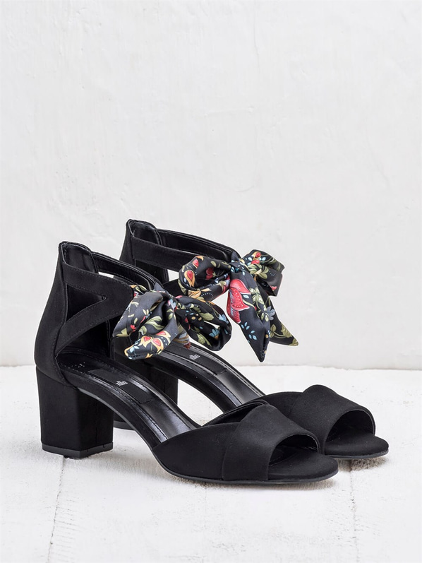 Siyah kalın topuklu kadın sandalet - Elle Shoes