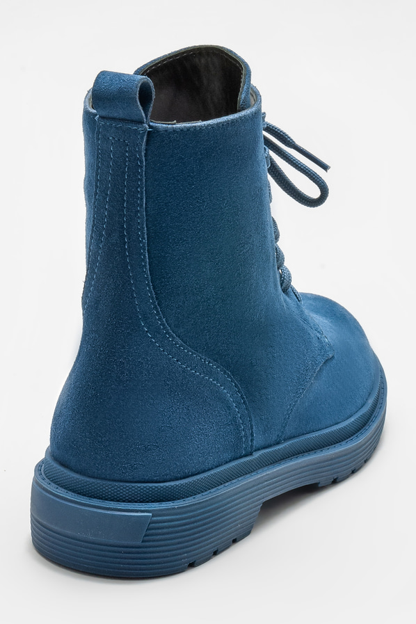 Mavi deri düz kadın bot, günlük kullanım için - Elle Shoes