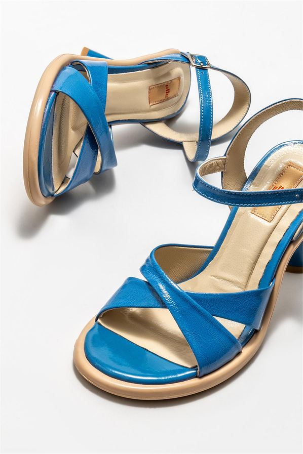 Mavi deri topuklu kadın sandalet - Elle Shoes