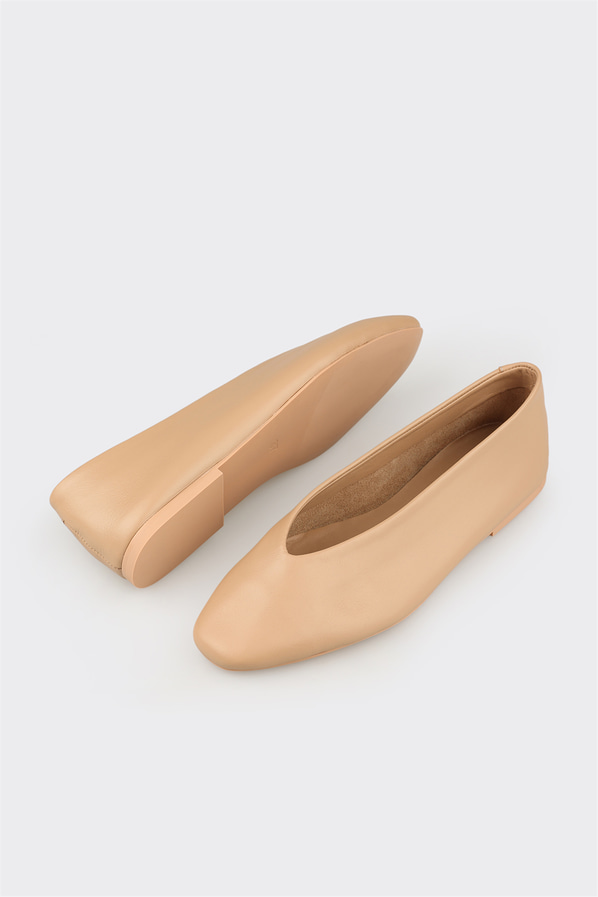 Naturel deri kadın babet, günlük kullanım için - Elle Shoes