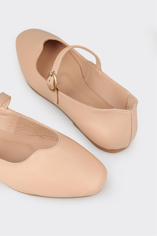 Naturel deri kadın babet - Elle Shoes