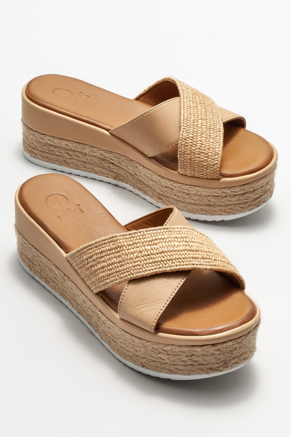 Naturel deri dolgu topuklu kadın terlik - Elle Shoes