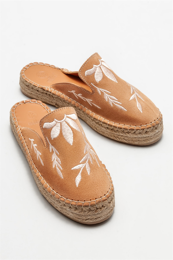 Naturel deri kadın düz terlik - Elle Shoes