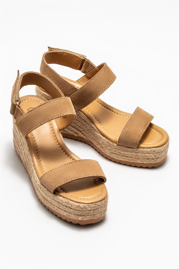 Naturel deri kadın espadril, rahat kullanım için - Elle Shoes