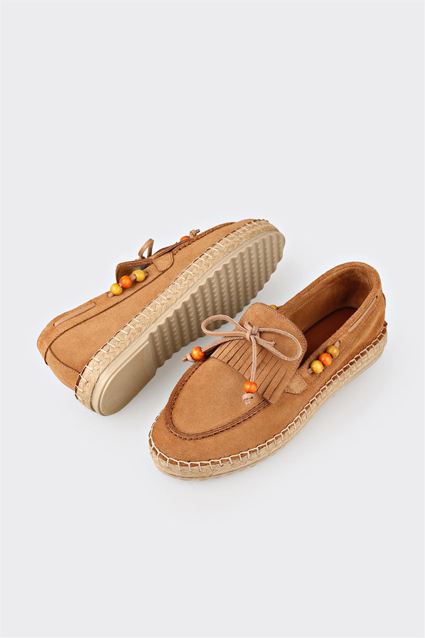 Naturel deri örgü dokulu kadın düz ayakkabı, ofis stili için - Elle Shoes