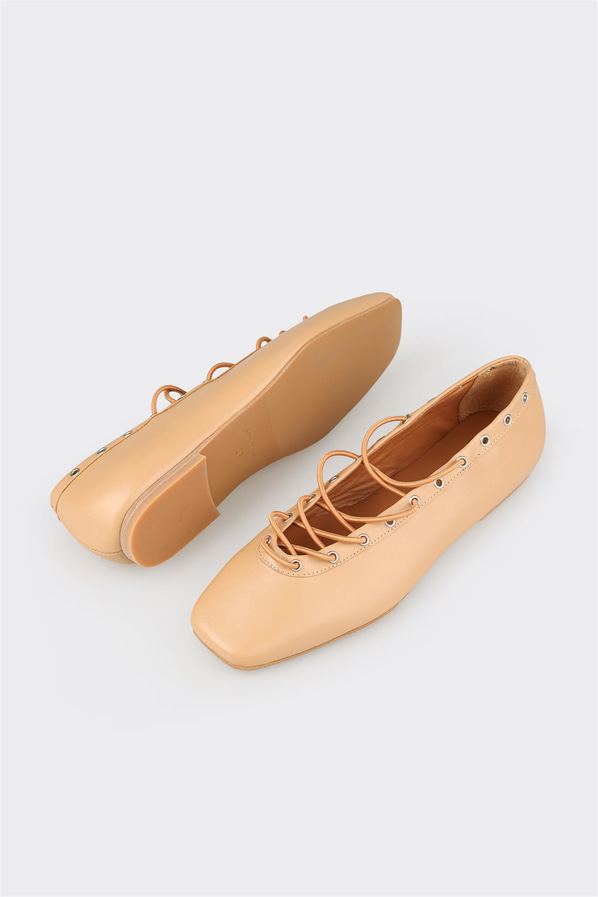 Naturel deri kadın babet, günlük kullanım için - Elle Shoes