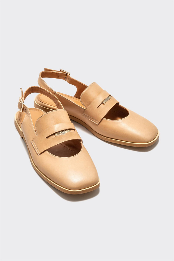 Naturel deri kadın düz ayakkabı, günlük kullanım için - Elle Shoes