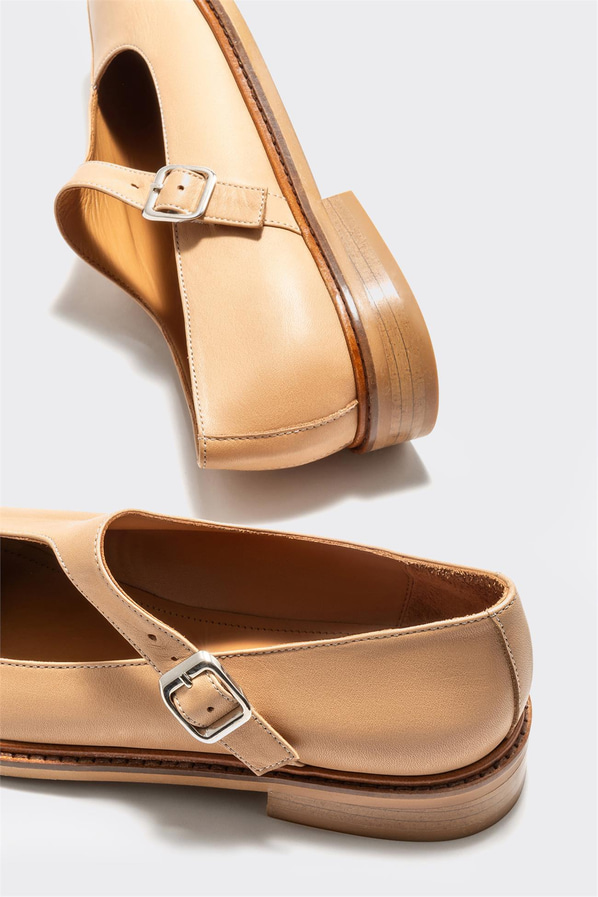 Naturel deri kadın düz ayakkabı, günlük kullanım için - Elle Shoes