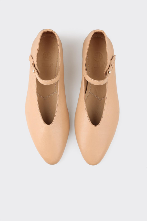Naturel deri kadın babet, günlük kullanım için - Elle Shoes