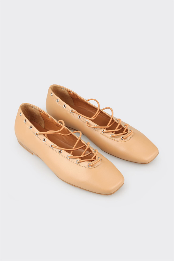 Naturel deri kadın babet, günlük kullanım için - Elle Shoes