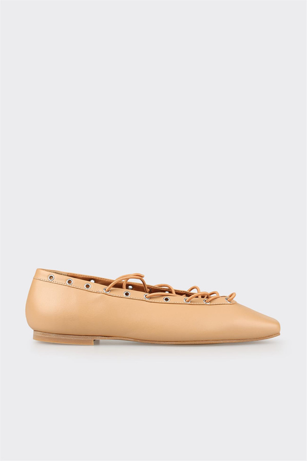 Naturel deri kadın babet, günlük kullanım için - Elle Shoes