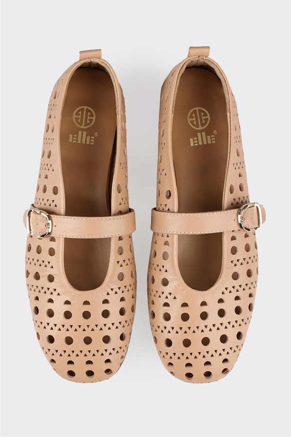 Naturel deri kadın düz ayakkabı, günlük kullanım için - Elle Shoes