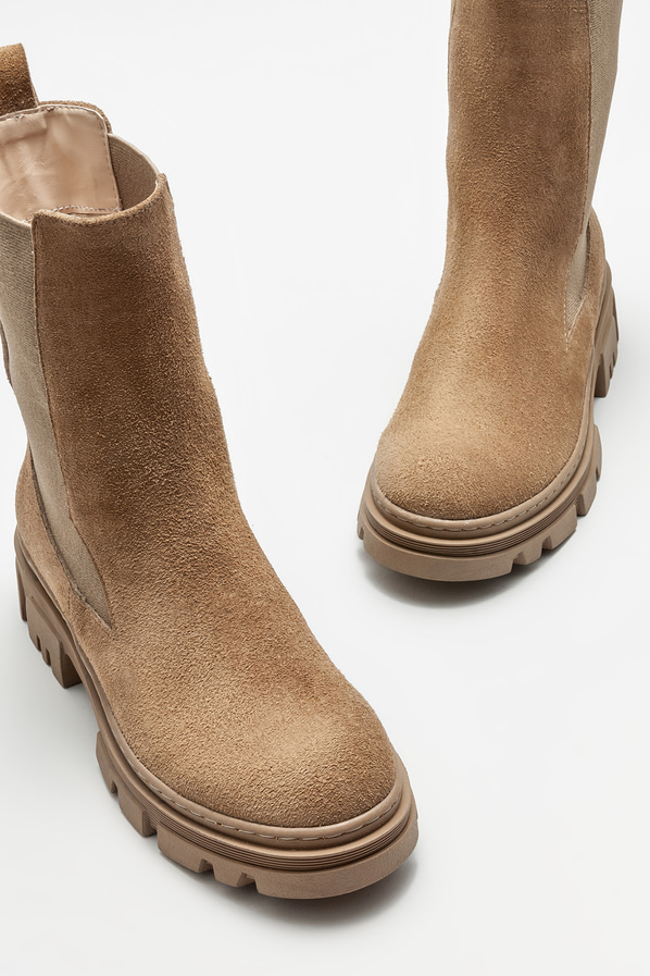 Naturel deri düz kadın bot, günlük kullanım için - Elle Shoes