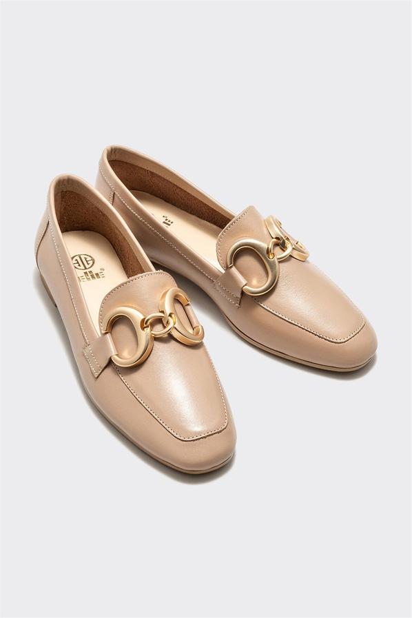 Naturel deri kadın loafer, klasik stil için - Elle Shoes