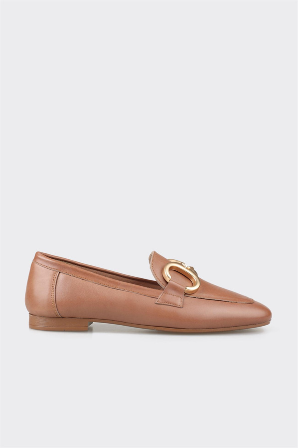 Naturel deri kadın loafer, klasik stil için - Elle Shoes