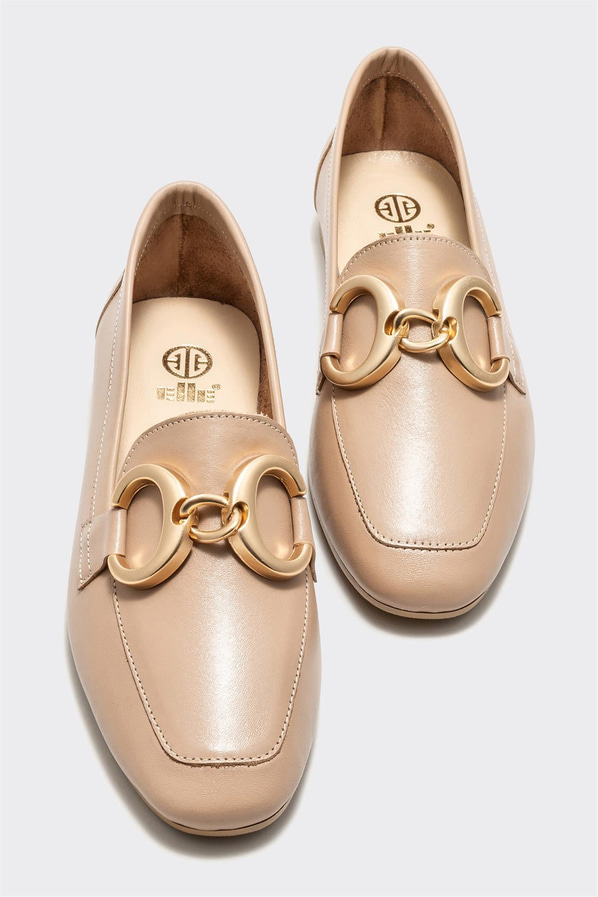 Naturel deri kadın loafer, klasik stil için - Elle Shoes