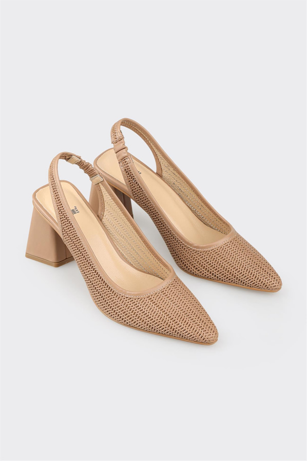 Naturel deri ve hasır sivri burunlu dokulu kadın topuklu ayakkabı, rahat kullanım için - Elle Shoes