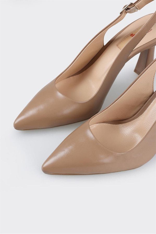 Naturel deri sivri burunlu ince topuklu kadın ayakkabı, klasik stil için - Elle Shoes