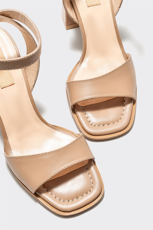 Naturel deri topuklu kadın sandalet - Elle Shoes