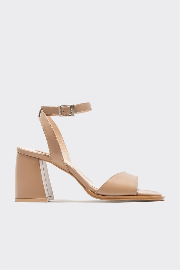 Naturel deri topuklu kadın sandalet - Elle Shoes