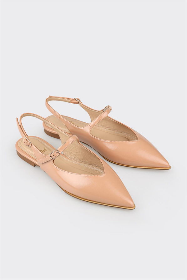 Naturel sivri burunlu kadın düz ayakkabı, günlük kullanım için - Elle Shoes