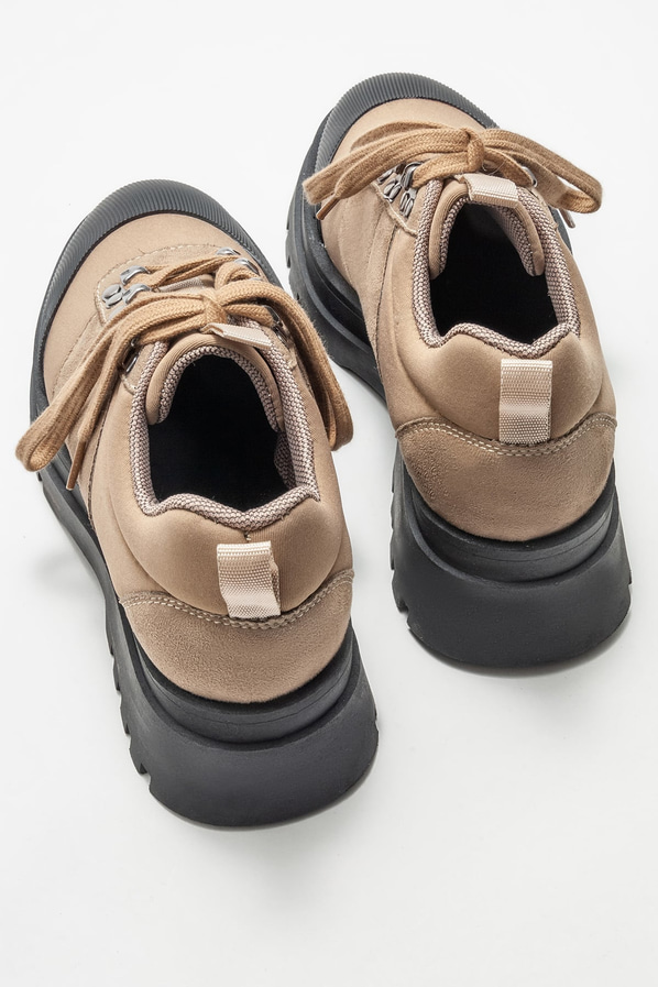 Naturel düz kadın ayakkabı, günlük kullanım için - Elle Shoes