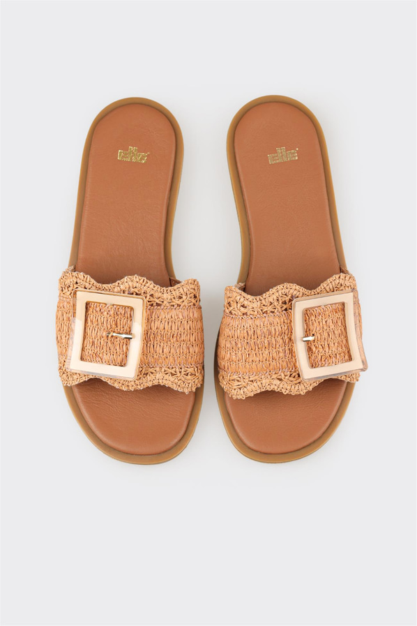 Naturel simli kadın düz terlik, rahat kullanım için - Elle Shoes