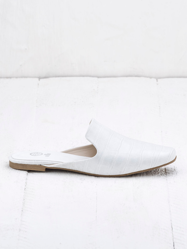 Beyaz kadın düz terlik - Elle Shoes
