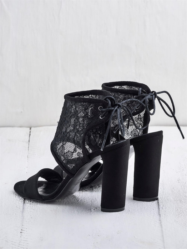 Siyah kalın topuklu kadın sandalet - Elle Shoes