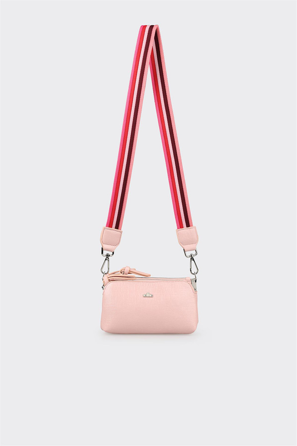 Pembe kadın çapraz çanta, rahat kullanım için - Elle Shoes