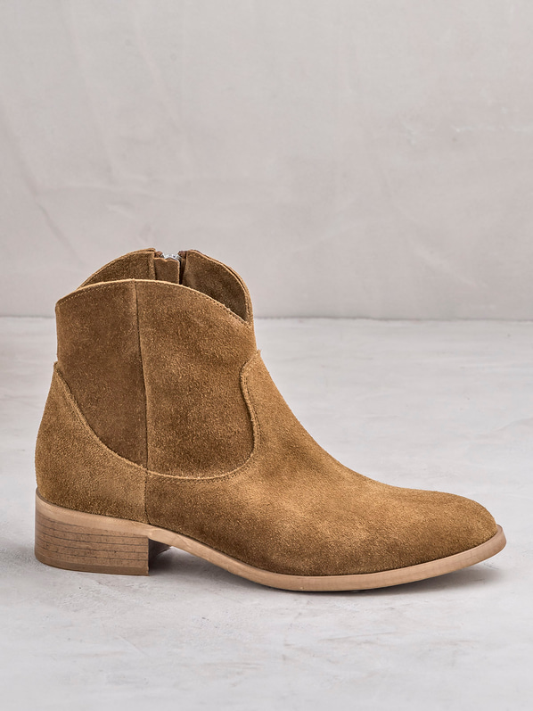 PIPPA BAYAN BOT TABA